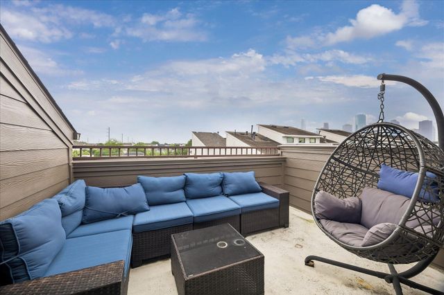 1917 Shearn Street, Houston, TX 77007