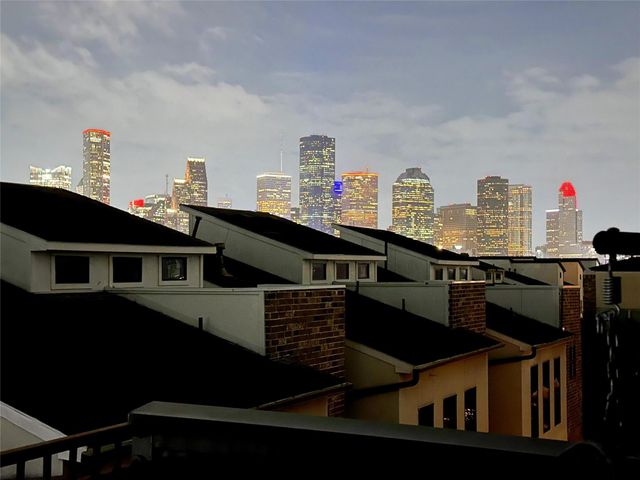 1917 Shearn Street, Houston, TX 77007