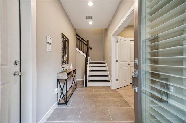 1917 Shearn Street, Houston, TX 77007