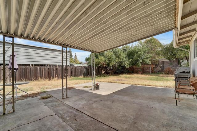 2508 Mission Ave, Carmichael, CA 95608