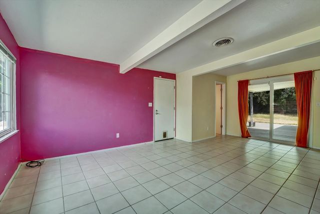 2508 Mission Ave, Carmichael, CA 95608