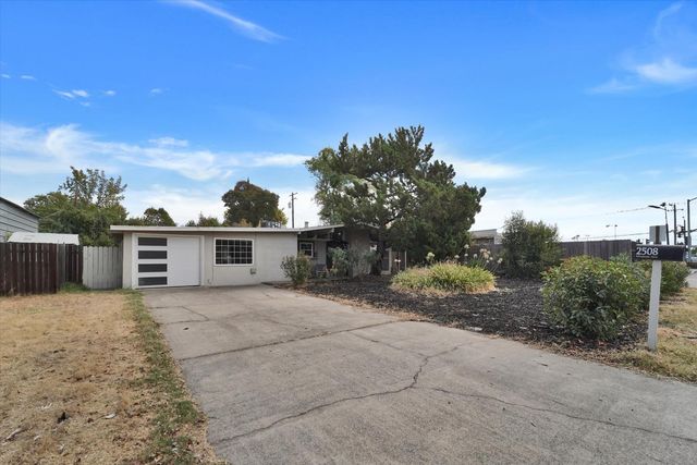 2508 Mission Ave, Carmichael, CA 95608