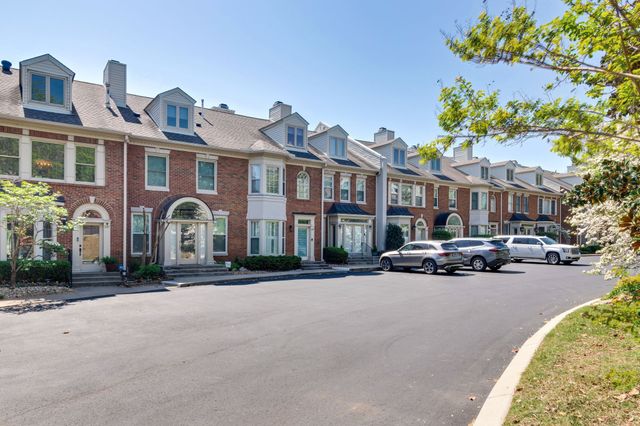 207 Cheswick Ct, Nashville, TN 37215