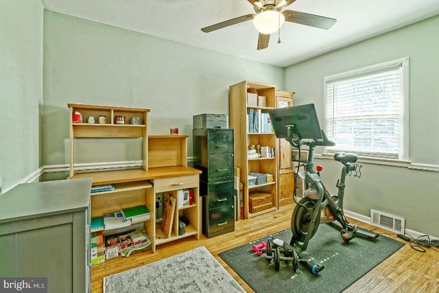 121 MORRIS AVE, Sewell, NJ 08080