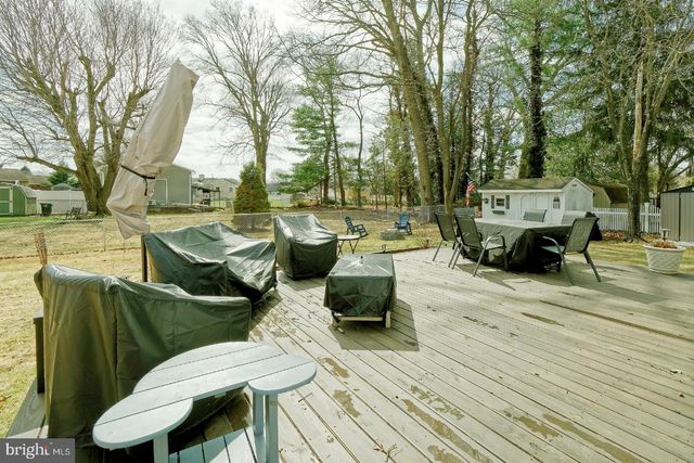 121 MORRIS AVE, Sewell, NJ 08080