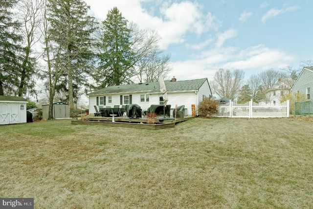 121 MORRIS AVE, Sewell, NJ 08080