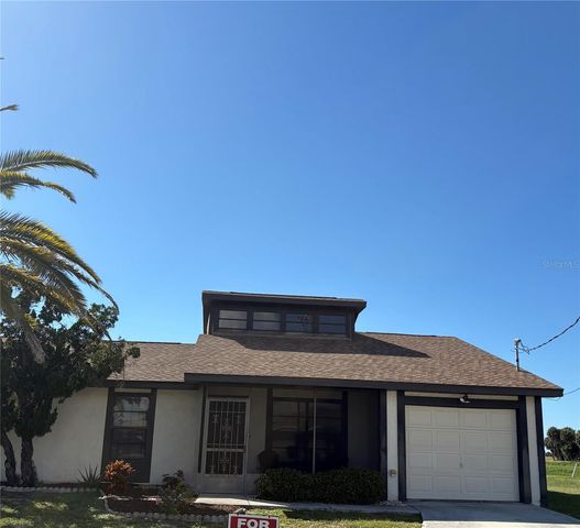 20 PEBBLE BEACH ROAD, Rotonda West, FL 33947