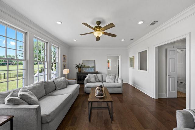 1712 Timber Ridge Circle, Corinth, TX 76210