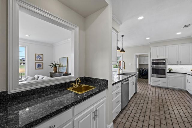 1712 Timber Ridge Circle, Corinth, TX 76210