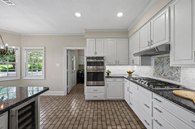 1712 Timber Ridge Circle, Corinth, TX 76210
