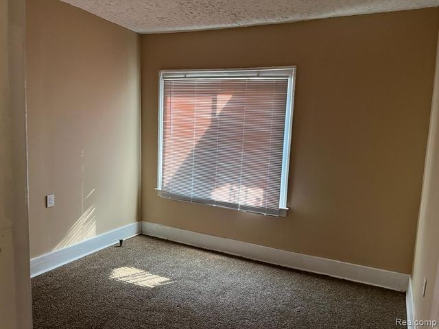 9694 Otsego Street, Detroit, MI 48204