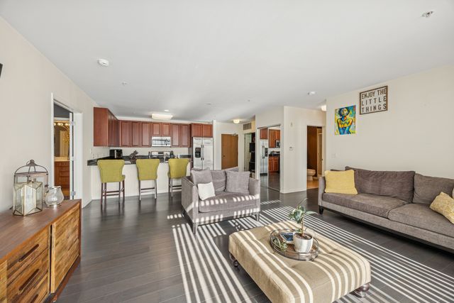 7753 Van Buren Street 211, Forest Park, IL 60130