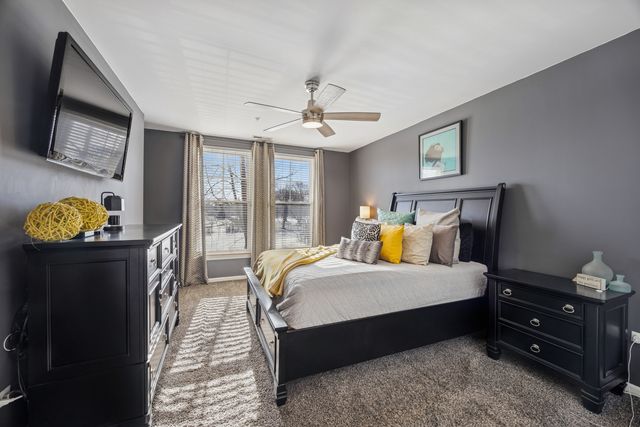 7753 Van Buren Street 211, Forest Park, IL 60130