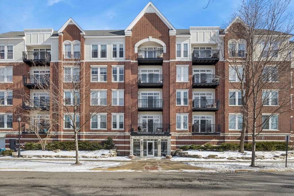 7753 Van Buren Street 211, Forest Park, IL 60130