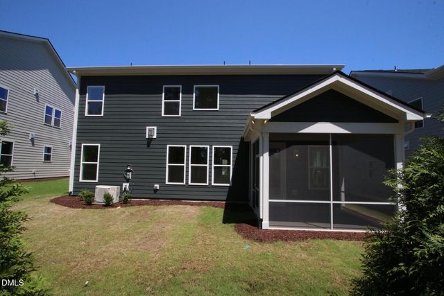 2499 Vetrina Way, Apex, NC 27502