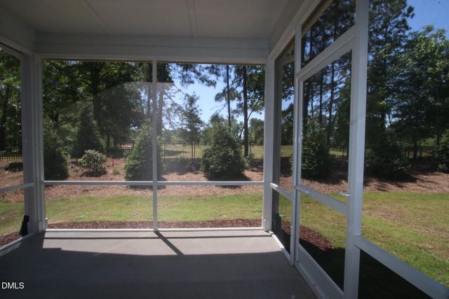 2499 Vetrina Way, Apex, NC 27502