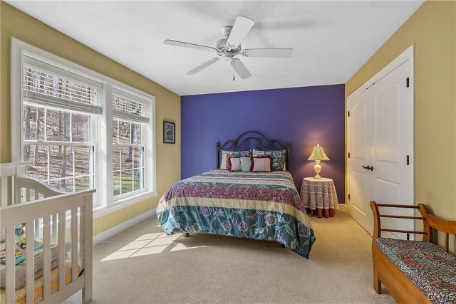 301 Starksboro Drive, Camillus, NY 13031