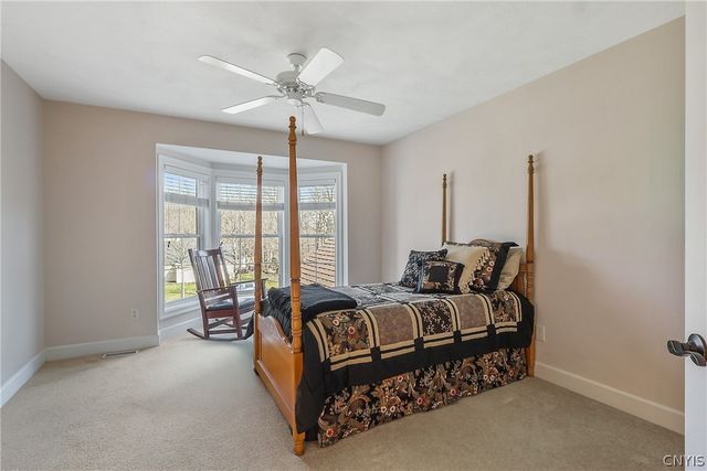 301 Starksboro Drive, Camillus, NY 13031