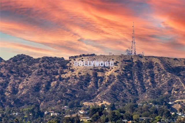 5820 La Mirada Avenue 401, Hollywood, CA 90038