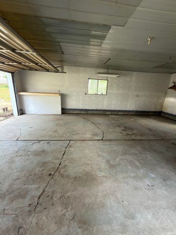8392 US highway 50 Common, Shoals, IN 47581