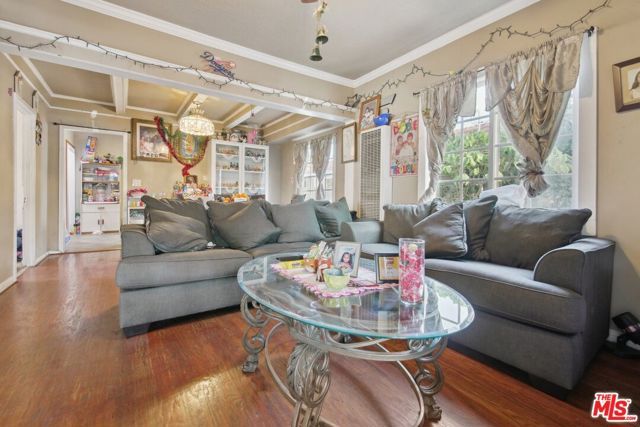 1257 Cypress Avenue, Los Angeles, CA 90065