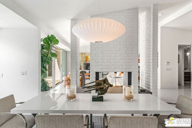 2087 S Toledo Avenue, Palm Springs, CA 92264