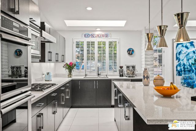 2087 S Toledo Avenue, Palm Springs, CA 92264