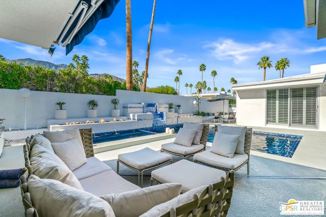 2087 S Toledo Avenue, Palm Springs, CA 92264