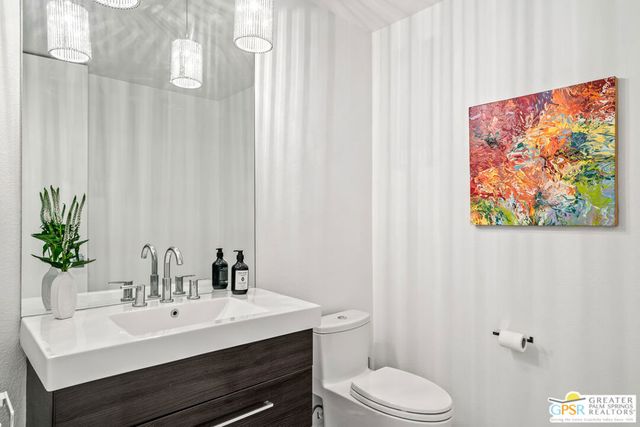 2087 S Toledo Avenue, Palm Springs, CA 92264