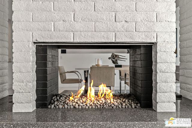 2087 S Toledo Avenue, Palm Springs, CA 92264