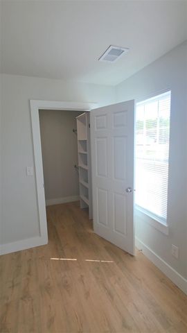 2975 E Valley Road, Adrian, MI 49221