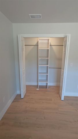 2975 E Valley Road, Adrian, MI 49221