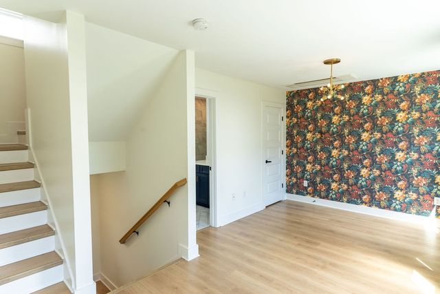 110 Duke St Apt 8, Nashville, TN 37207