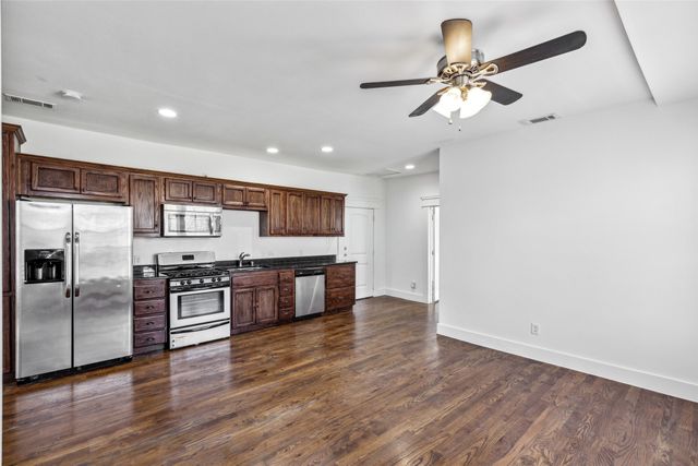 836 N Madison Avenue 2, Dallas, TX 75208