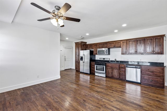 836 N Madison Avenue 2, Dallas, TX 75208