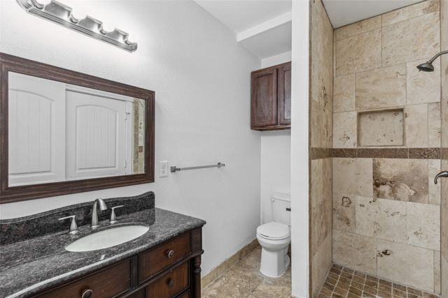 836 N Madison Avenue 2, Dallas, TX 75208
