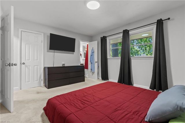 624 Rock DR, Chesapeake, VA 23323