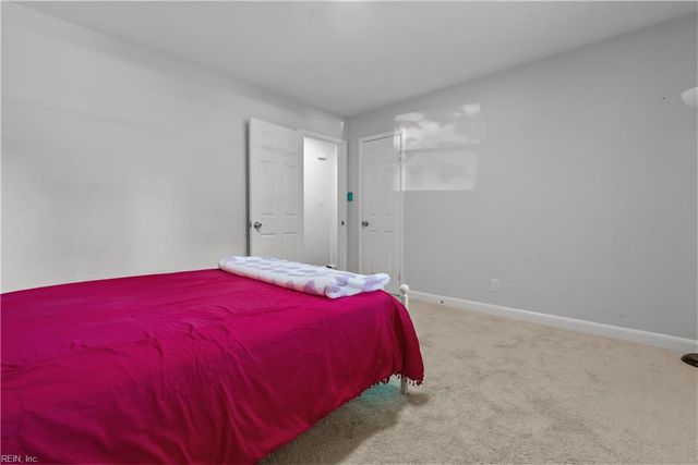 624 Rock DR, Chesapeake, VA 23323