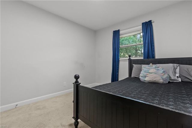 624 Rock DR, Chesapeake, VA 23323