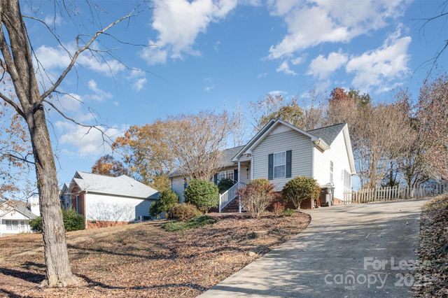 1813 Bloomsbury Drive, Rock Hill, SC 29730