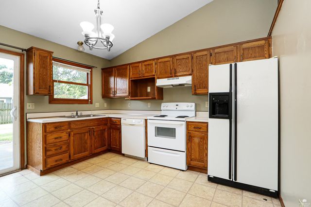 2316 Spain Drive, Manhattan, KS 66502