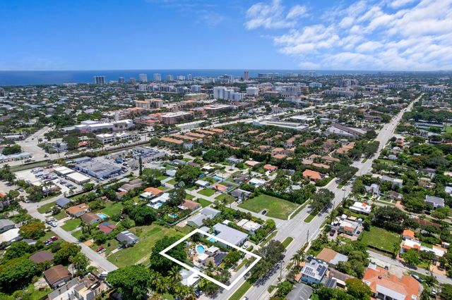 874 NW 2ND Avenue, Boca Raton, FL 33432
