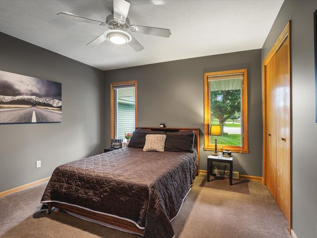 7723 Bridlewood Road, Caledonia, IL 61011