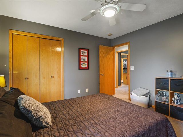 7723 Bridlewood Road, Caledonia, IL 61011