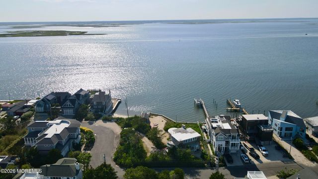 8202 Bay Terrace, Harvey Cedars, NJ 08008