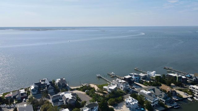 8202 Bay Terrace, Harvey Cedars, NJ 08008