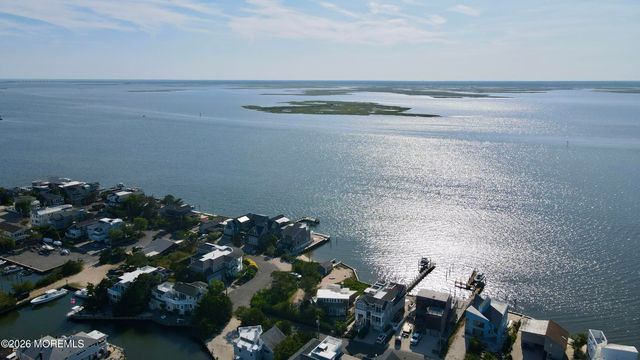 8202 Bay Terrace, Harvey Cedars, NJ 08008