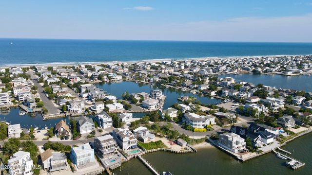 8202 Bay Terrace, Harvey Cedars, NJ 08008