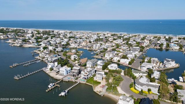 8202 Bay Terrace, Harvey Cedars, NJ 08008