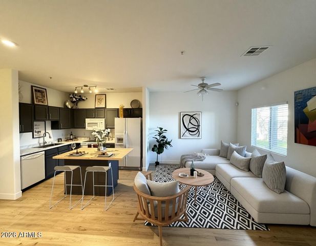 1718 W COLTER Street 110, Phoenix, AZ 85015